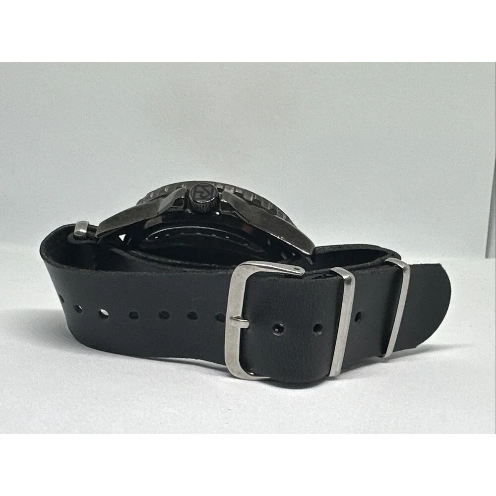 Relic ZR12092 HME782